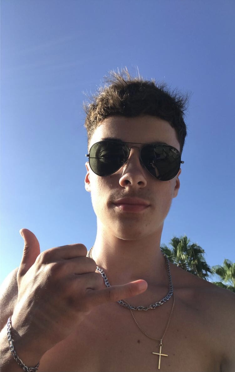 Profil de Yahnis
