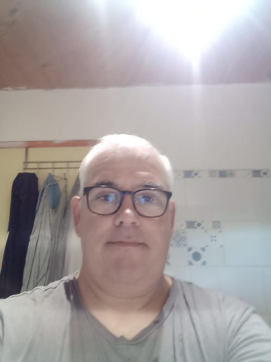 Profil de Roni